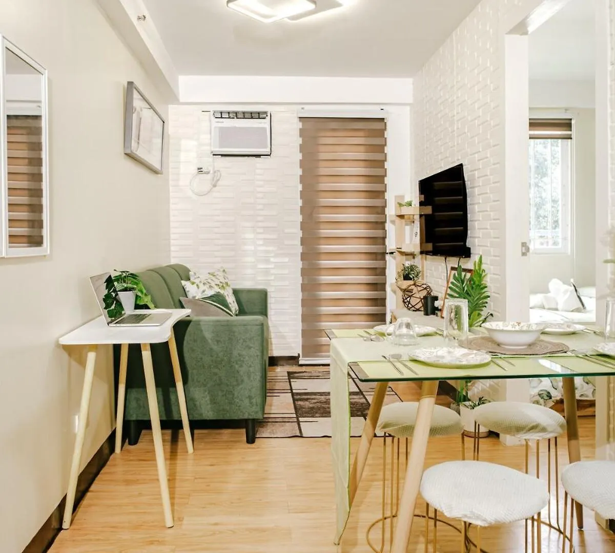 Ar09 Hbrentals 1Br Smart Unit Davao
